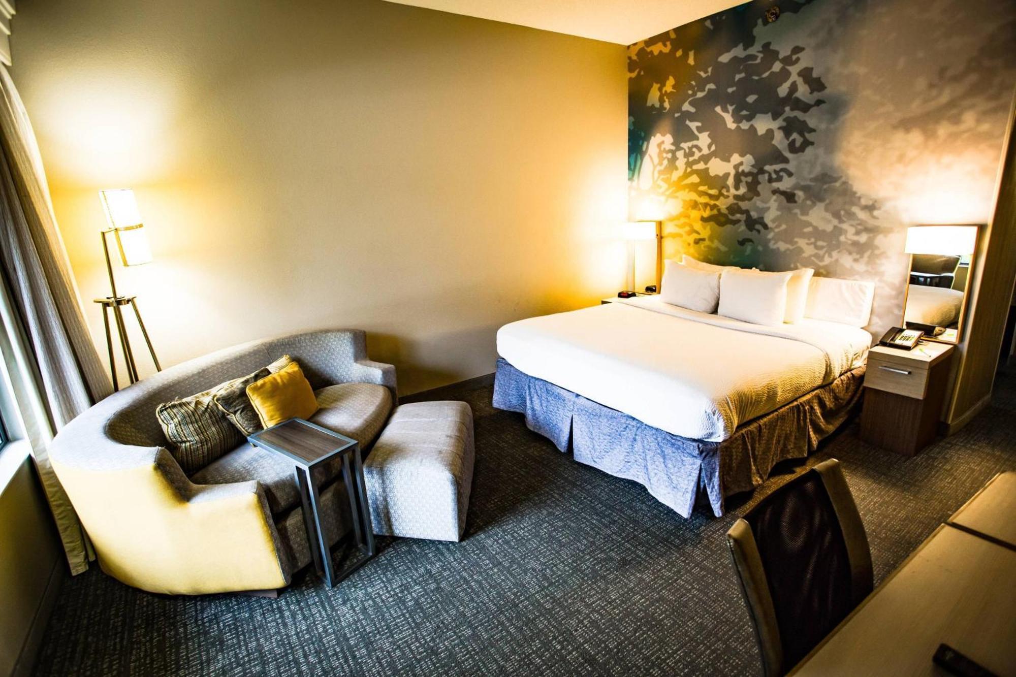 מלון Courtyard Memphis East/Bill Morris Parkway מראה חיצוני תמונה