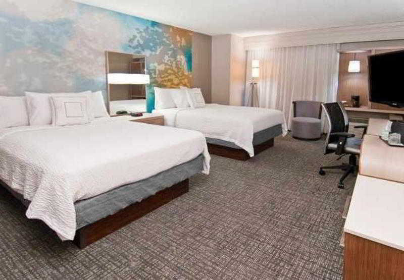 מלון Courtyard Memphis East/Bill Morris Parkway מראה חיצוני תמונה